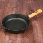 Gusseisenpfanne ⌀ 20-28 cm Bratpfanne mit Holzgriff, Gusspfanne, Schmorpfanne Induktionsgeeignet