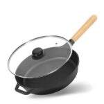 Ø22-28cm Gusseisenpfanne BRIZOLL mit Glasdeckel Bratpfanne aus Gusseisen Eisenpfanne Gusspfanne rund mit Holzgriff INDUKTION für alle Herdarten