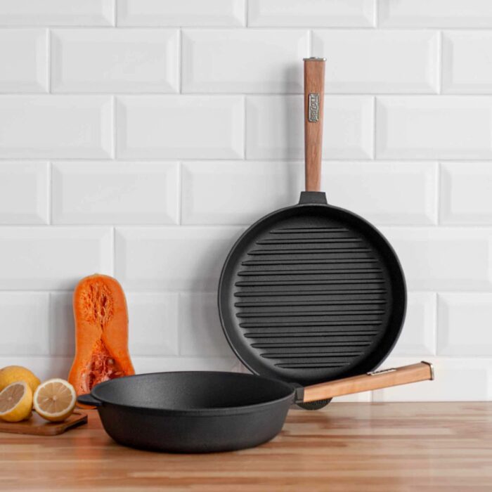 set000739_11-Grillpfanne-Gusseisen-Glasdeckel-Induktion-Holzgriff-Bratpfanne-Pfanne-Feuerpfanne